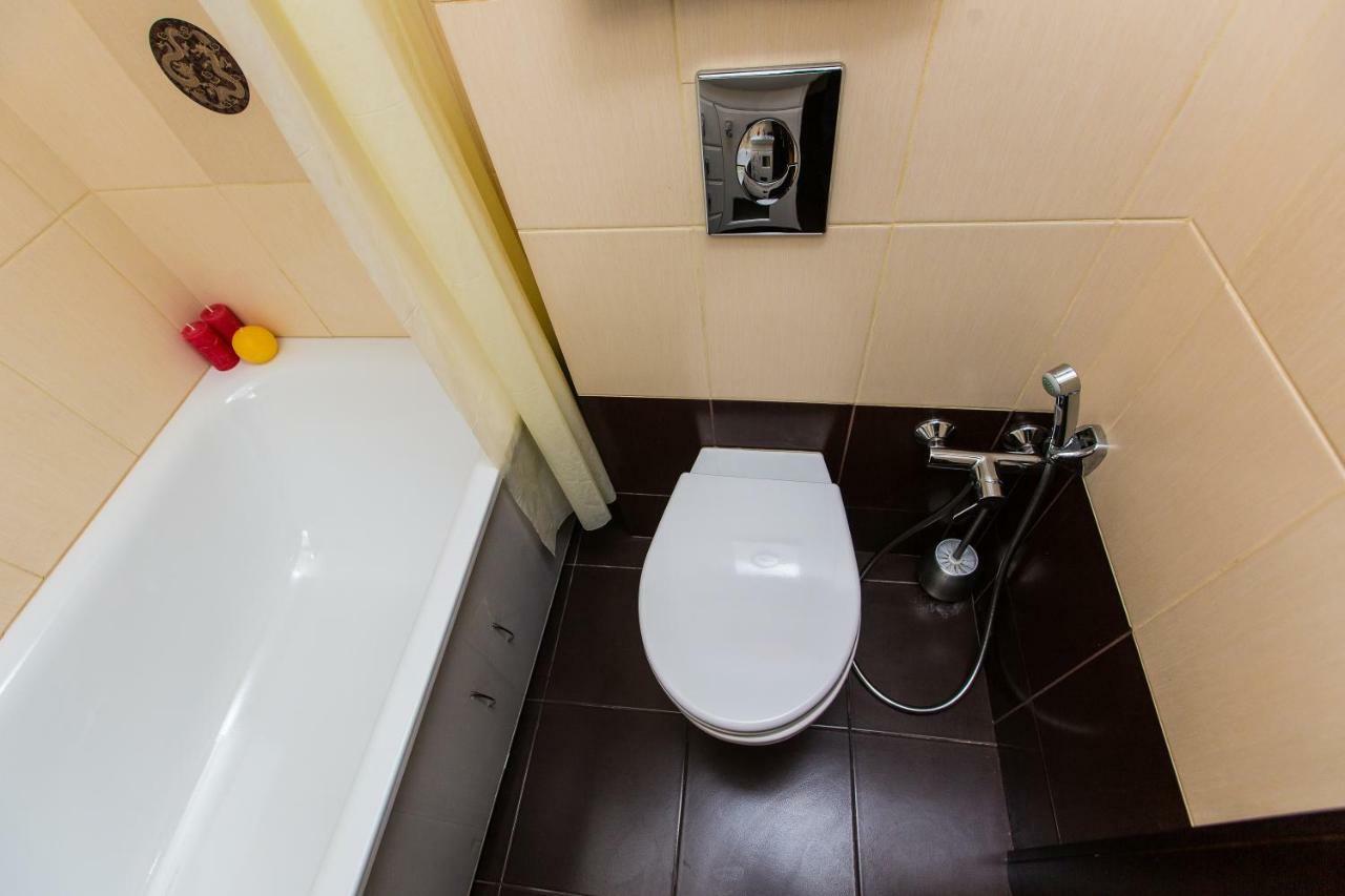 Apartments On Sholom Aleichem Та Ще Варіант Поруч Lviv Ngoại thất bức ảnh